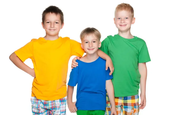 Tres pequeños amigos alegres de la moda — Foto de Stock