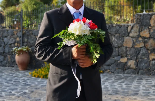 Groom waiting for the bride — Stock Photo, Image