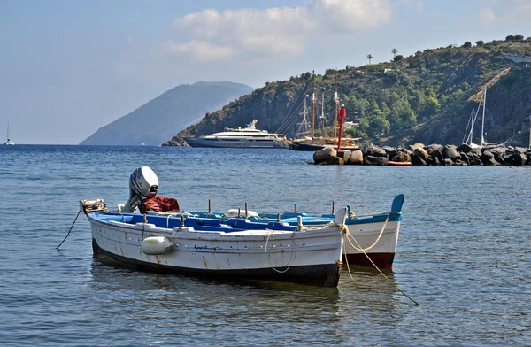 Barcos, Lipari — Fotografia de Stock