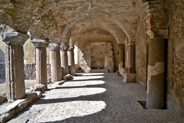 Norman cloister - Lipari, Sicily — Stock Photo, Image