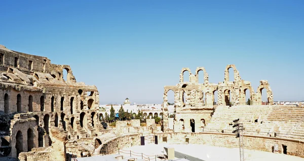 Römisches amphitheater in der stadt el jem - tunesien, afrika — Stockfoto