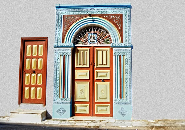 Edificio abovedado con azulejos decorados, típico de Túnez —  Fotos de Stock