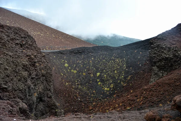 Етна - стародавні кратерів — стокове фото