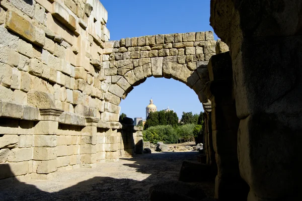 Tindarys - シチリアの古代の市壁 — ストック写真