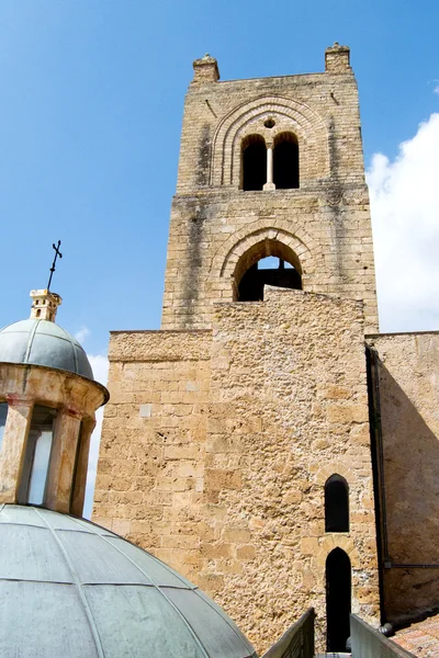 Claustro de la Catedral de Monreale — Foto de Stock