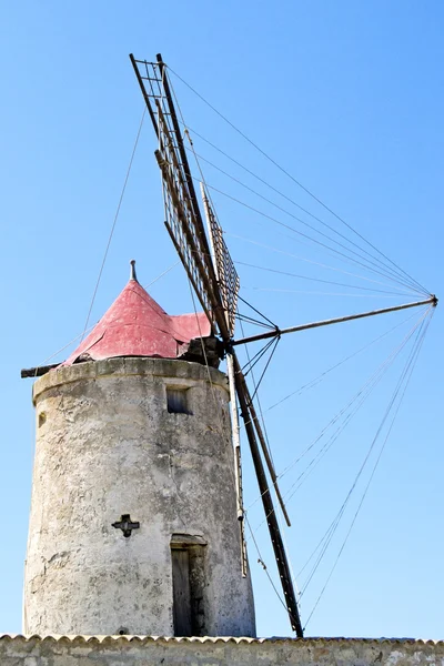 Old mill for the collection of salt — Stock Photo, Image