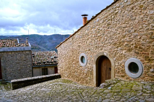 Pueblo medieval —  Fotos de Stock