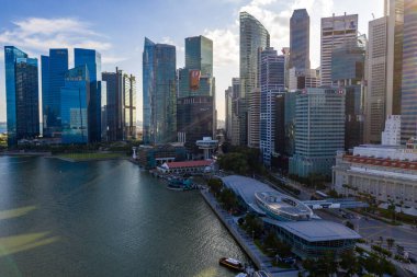 SINGAPORE - 31 Ocak 2020: Singapur şehir merkezinin İHA görüntüsü