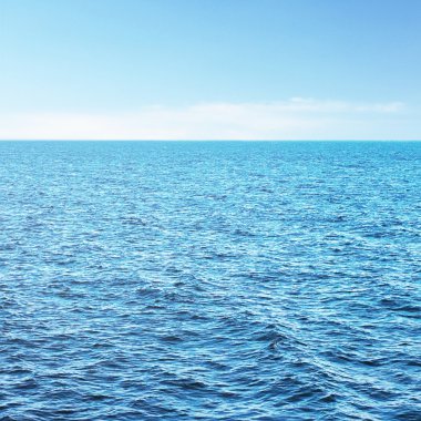 güneşli deniz