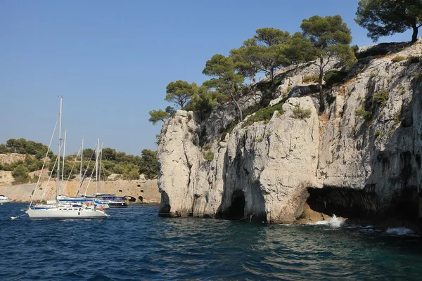 The famous Calanques of Cassis, near Marseille, in Bouches du Rh — Stock Photo, Image