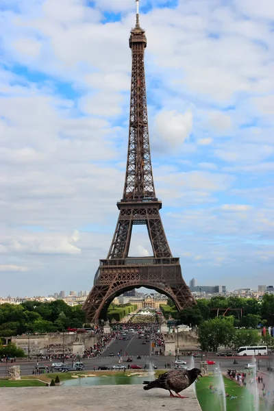 Uma vista panorâmica da Torre Eiffel — Fotografia de Stock