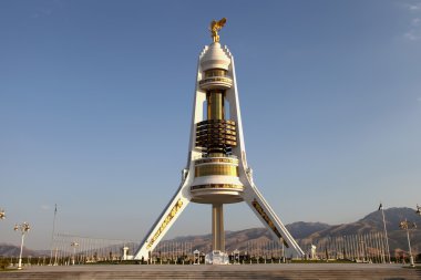 anıt tarafsızlık arch. Ashkhabad. Türkmenistan.