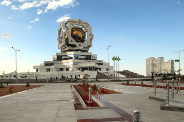 arka plan mavi bir scy güzel sarayının. Ashkhabad. turkm