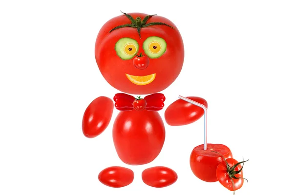 Grappig beetje tomaat glimlacht en tomatensap houdt — Stockfoto