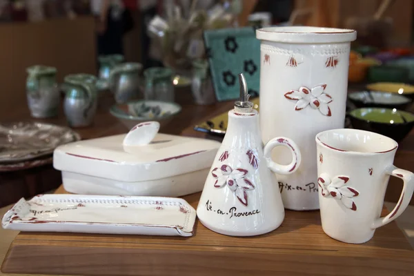 MARSEILLE, FRANCE - CIRCA JULY 2014: Sale souvenir crockery in a — Stock Photo, Image