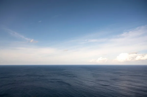 Pemandangan Laut Yang Luar Biasa Stok Gambar Bebas Royalti