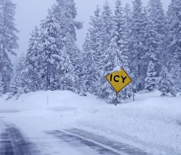 Icy road — Stock Photo, Image