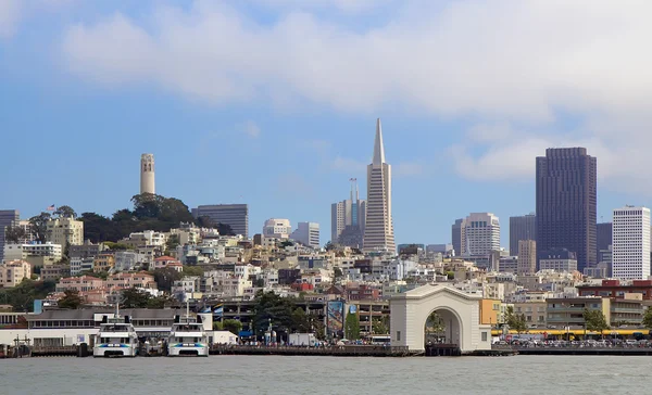 Skyline de San Francisco — Photo