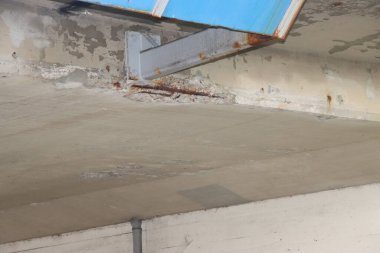 Hollanda 'daki Nieuwerkerk Aan Den IJssel tren istasyonunun paslı demirleri.