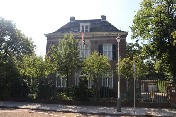 Посольство Індії Рустенбургвегу Гаазі — стокове фото