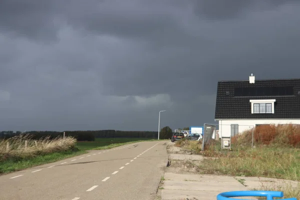 Дайк Роуд Вдоль Реки Голландская Эйссел Nieuwerkerk Aan Den Ijssel — стоковое фото