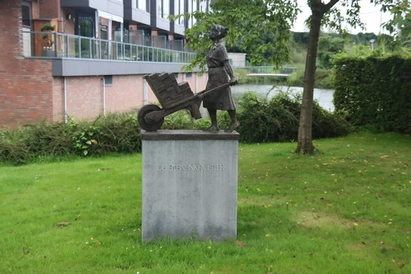 Статуя Каменного Креста Stenenkruister Nieuwerkerk Aan Den Ijssel Нидерландах — стоковое фото