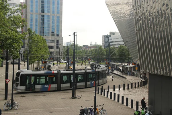 Ret Straßenbahn Vor Dem Bahnhof Rotterdam Centraal Den Niederlanden — Stockfoto