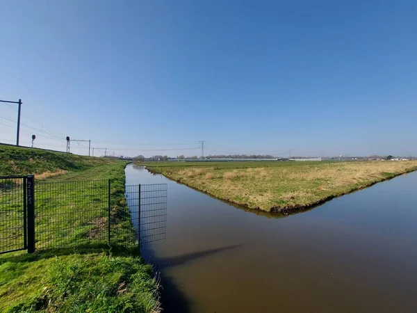 Луга Поливочными Каналами Александерпольдердере Nieuwerkerk Aan Den Ijssel Нидерландах — стоковое фото