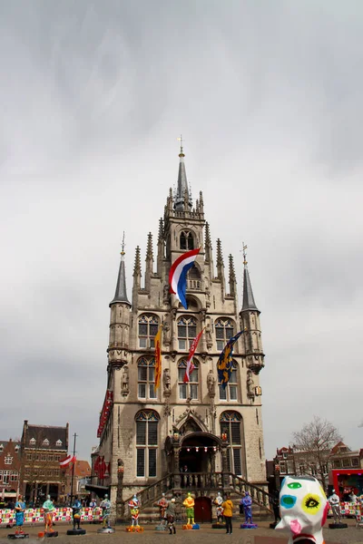 Vlaggen Het Oude Stadhuis Markt Van Gouda Ter Gelegenheid Van — Stockfoto