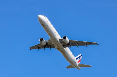 F-GTAM Air France Airbus A321-212 departing from Schiphol Amsterdam Airport netherlands