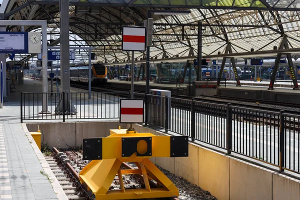 Bumping Block End Railway Zwolle Station Terminus Netherlands — Zdjęcie stockowe