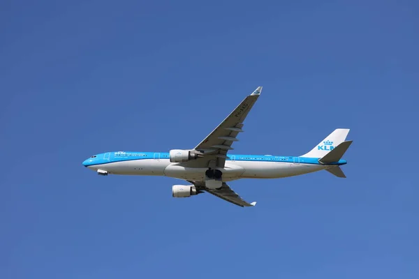 Akd Klm Royal Dutch Airlines Airbus A330 303 Departing Amsterdam — Stockfoto