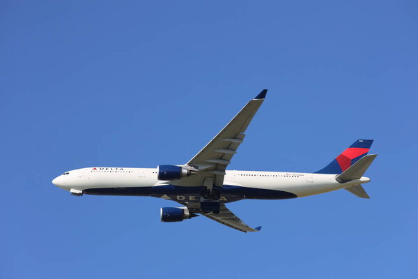 N824NW Delta Air Lines Airbus A330-302 departing from Aalsmeerbaan at Amsterdam Schiphol Airport the Netherlands