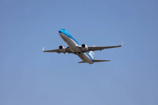 Bxr Klm Royal Dutch Airlines Boeing 737 9K2 Departing Amsterdam — Stockfoto