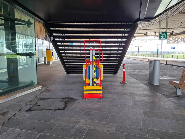 Zugangsrampe Für Rollstuhlfahrer Bahnhof Lansingerland Zoetermeer Den Niederlanden — Stockfoto