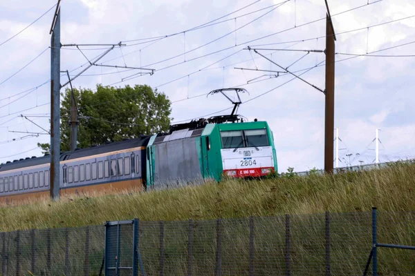 Locomotiva Traxx Treno Interurbano Diretto Rotaia — Foto Stock