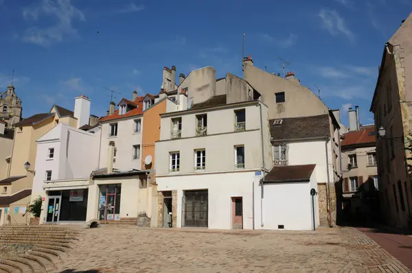 Frankrijk, de stad van pontoise in val d oise — Stockfoto