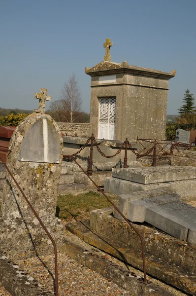 フランス、ヴァル d で Cherence の墓地?オワーズ — ストック写真