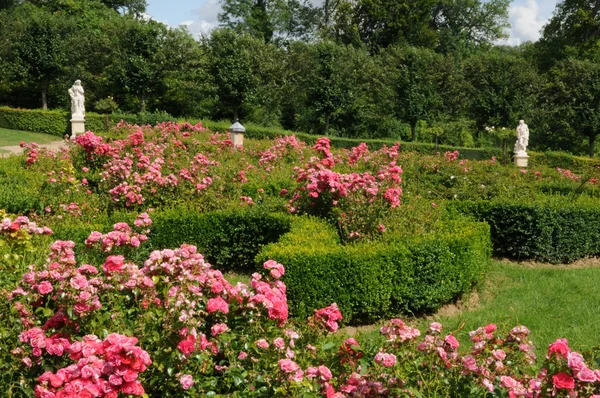 Domaine de villarceaux resmi bahçede, Fransız — Stok fotoğraf