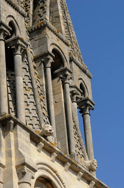 Yvelines, clocher de l'église de Vernouillet — Photo