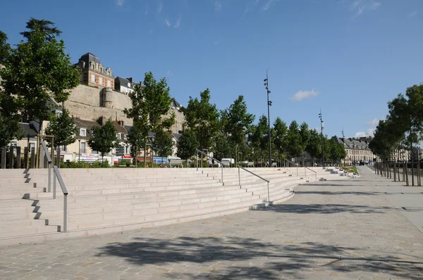 Francia, la ciudad de Pontoise en Val d Oise — Foto de Stock