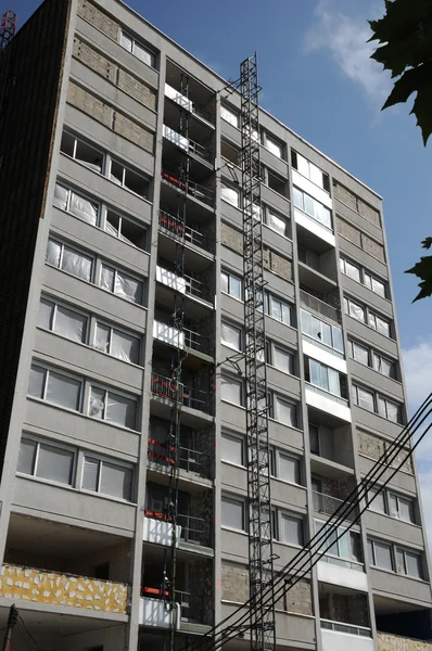 Old building before demolition in Les Mureaux — Stock Photo, Image