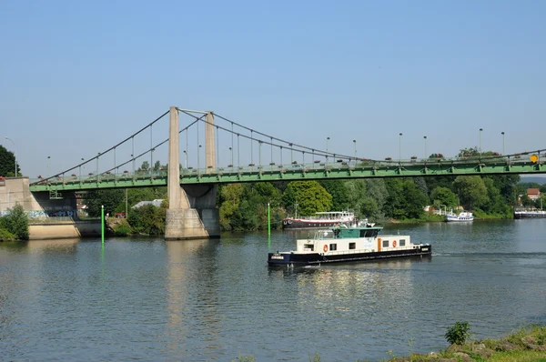 Francia, ponte sospeso della Triel Sur Seine — Foto Stock