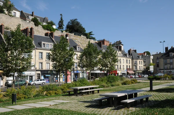 Francia, la ciudad de Pontoise en Val d Oise — Foto de Stock