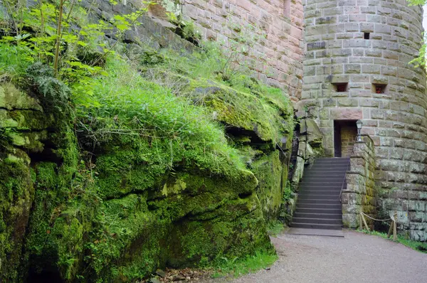 França, Haut Koenigsbourg castelo na Alsácia — Fotografia de Stock