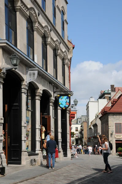 O bairro histórico de Petit Champlain em Quebec — Fotografia de Stock