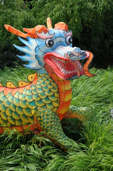 Canada, dragon de papier dans le Jardin botanique de Montréal — Photo