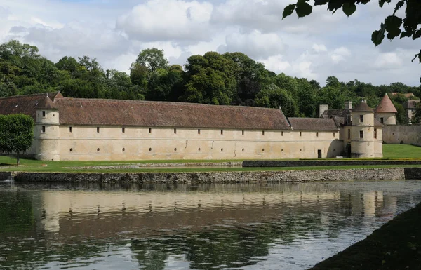 Castelo renascentista no Domaine de Villarceaux — Fotografia de Stock