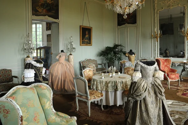 França, sala de estar no castelo de Villarceaux — Fotografia de Stock