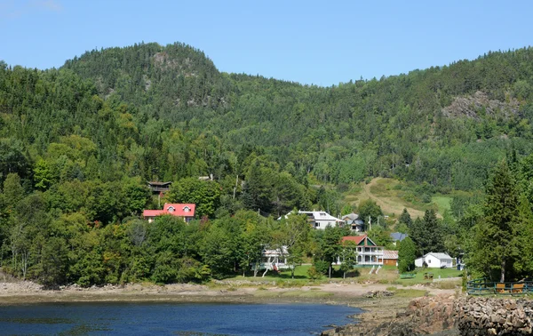 Quebec, a aldeia de Sainte Rose du Nord — Fotografia de Stock